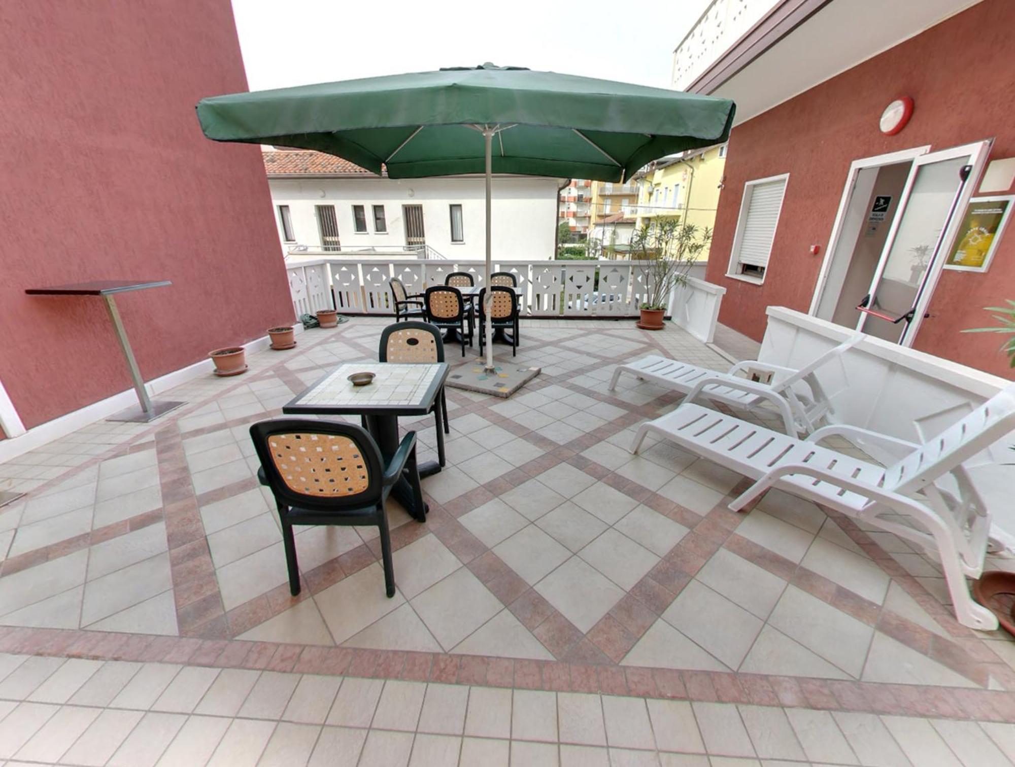 Hotel Malibran Lido di Jesolo Exteriör bild