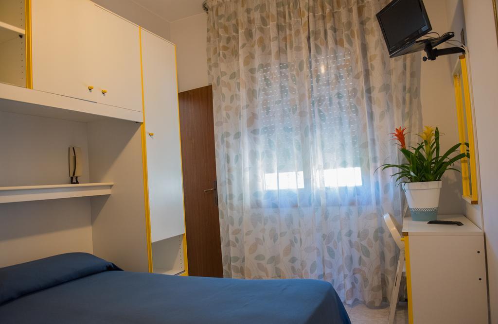 Hotel Malibran Lido di Jesolo Exteriör bild